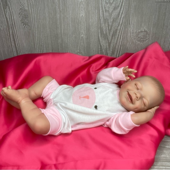 Sleeping smiling realistic baby doll play toy hard body with lovable limbs 22” - Picture 9 of 16